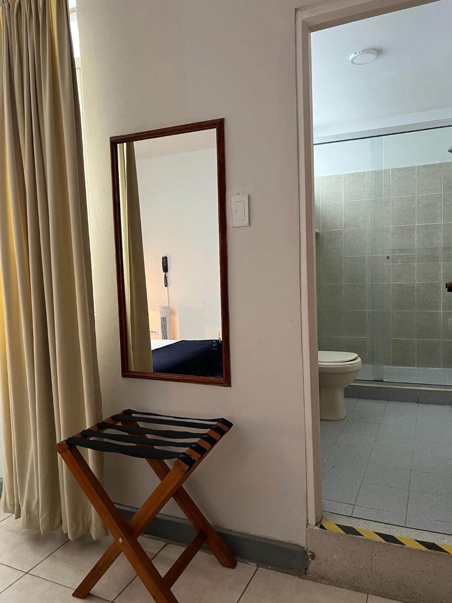 Hotel Armenia Centro Luaran gambar