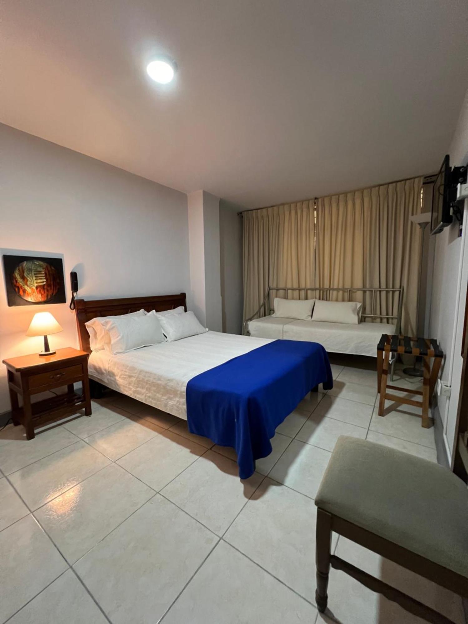 Hotel Armenia Centro Luaran gambar